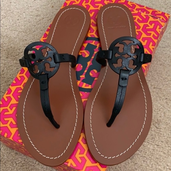 Tory Burch Shoes - NEW Tory Burch new Gabriel Flat Thong sandals